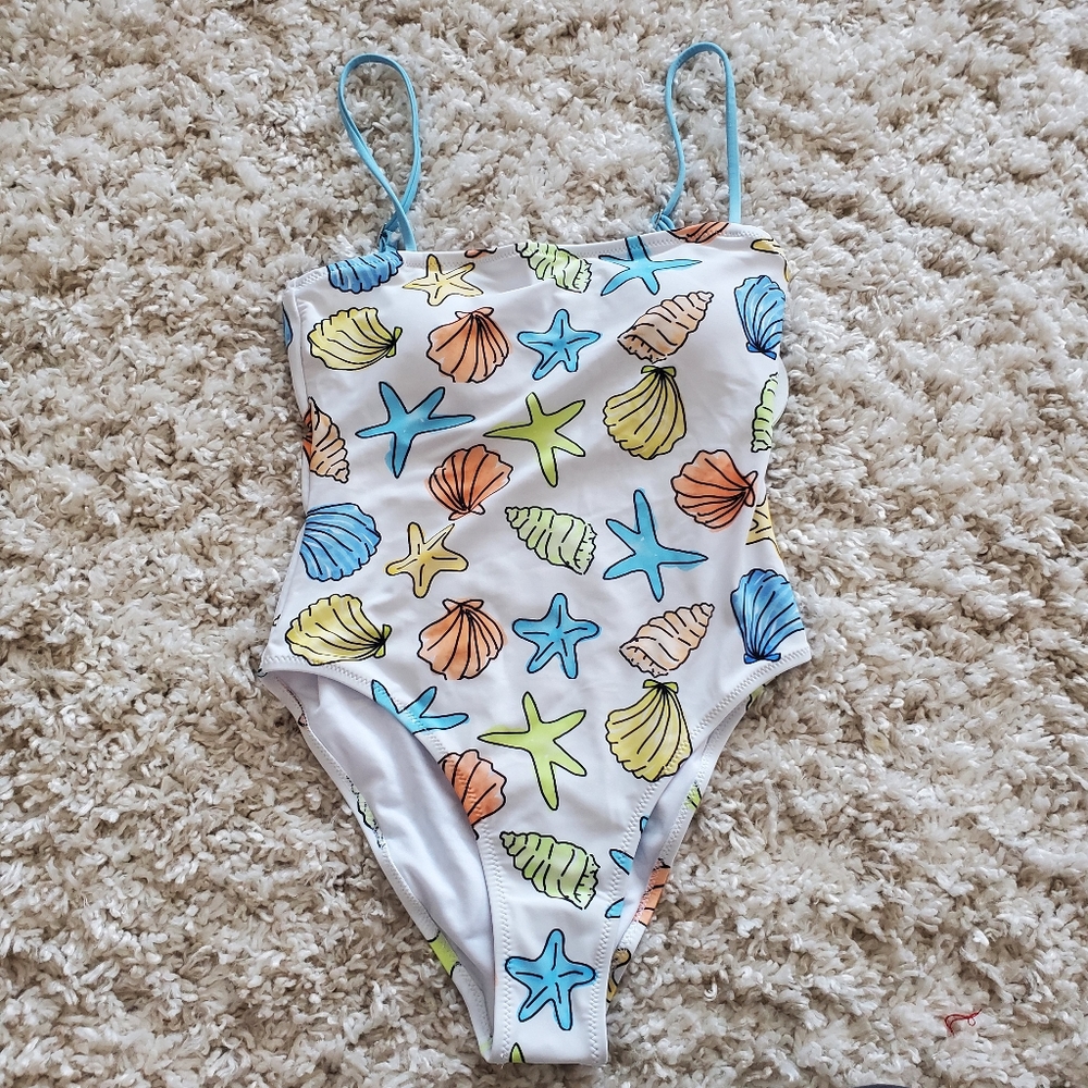 One piece swimsuit